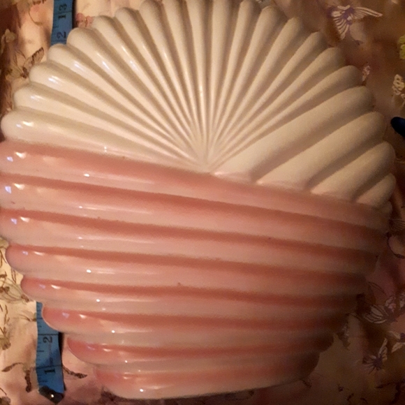 Vintage vase. - Picture 1 of 4